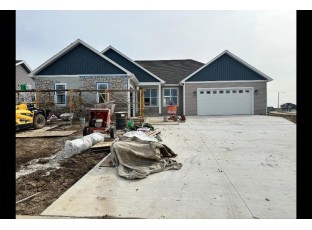 4133 Great Bridge Drive DeForest, WI 53532