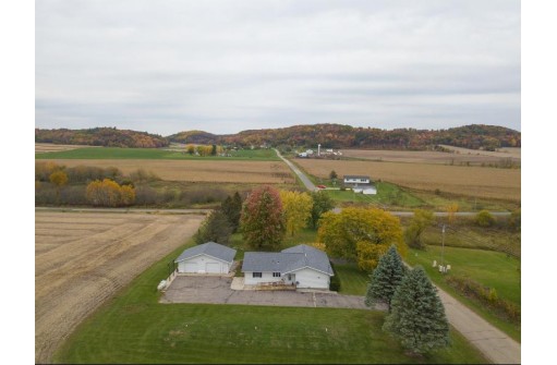 N4485 Johnson Road, Mauston, WI 53948