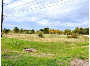 1.75 ACRES Lapointe Street Prairie Du Chien, WI 53821