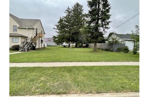 725 Garfield Street, Fennimore, WI 53809