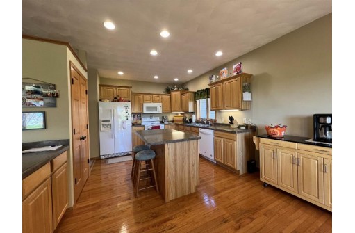 2648 Meadowview Drive, Janesville, WI 53546