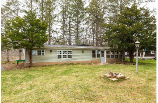 N6781 3rd Drive, Westfield, WI 53964