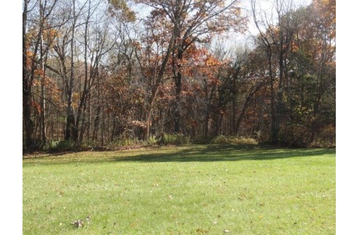 5074 Starlight Lane, Cassville, WI 53806