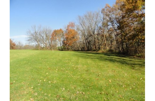 5074 Starlight Lane, Cassville, WI 53806