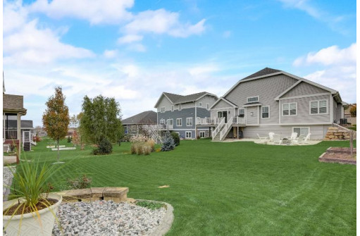 1005 Tara Lane, Waunakee, WI 53597