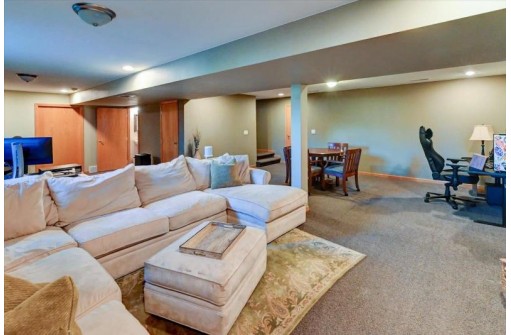 3621 Mammoth Trail, Madison, WI 53719