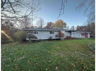 N3965 4th Lane Oxford, WI 53952