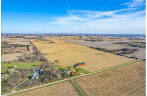 74.5 ACRES Pleasant Hill Road, Stoughton, WI 53589