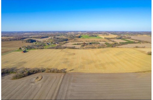 74.5 ACRES Pleasant Hill Road, Stoughton, WI 53589