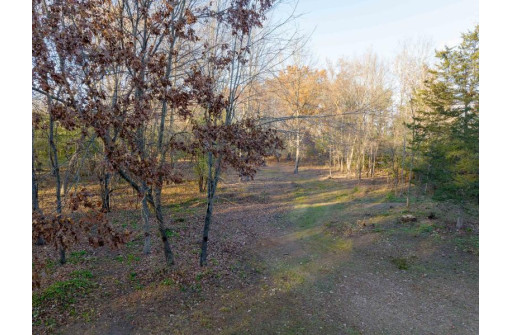 L5 W Bent Tree Drive, Baraboo, WI 53913