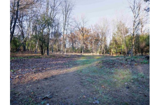 L5 W Bent Tree Drive, Baraboo, WI 53913