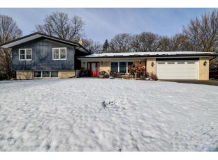 5287 Scenic Ridge Trail Middleton, WI 53562