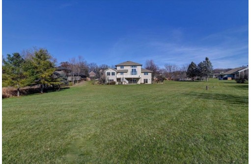 6217 Oak Hollow Drive, Oregon, WI 53575