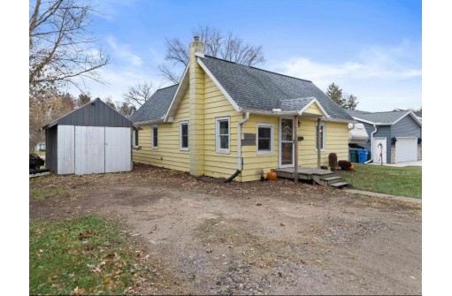 620 11th Street, Baraboo, WI 53913