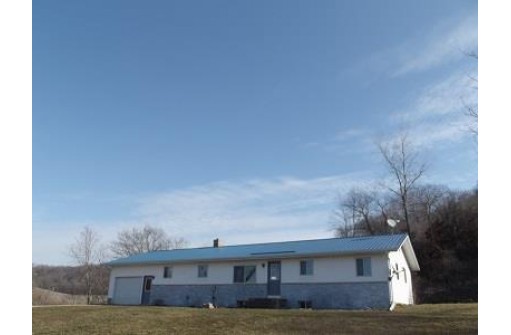 12251 Maple Valley Road, Blue River, WI 53518