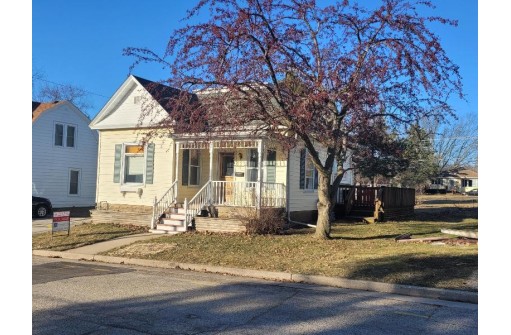 314 S Linn Street, Dodgeville, WI 53533