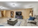 160 W Macarthur Street, Sun Prairie, WI 53590