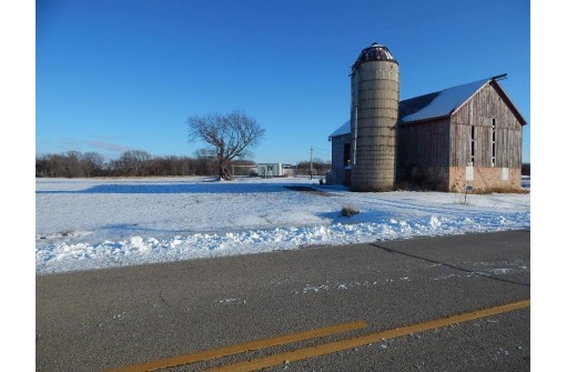 N4485 County Road E, Markesan, WI 53946-9999