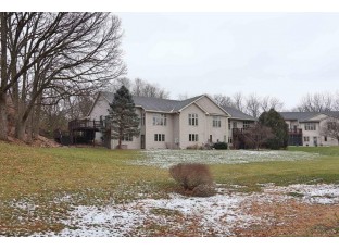 949 Bowers Lake Road Milton, WI 53563