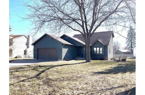 201 Hyland Avenue, Tomah, WI 54660