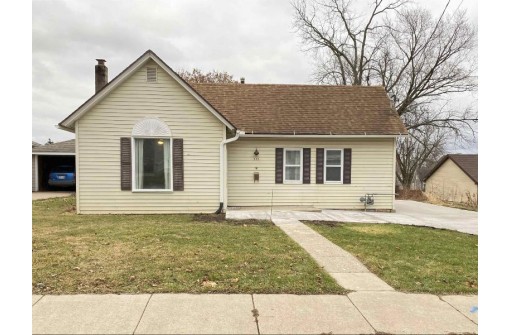 355 Jefferson Street, Platteville, WI 53818