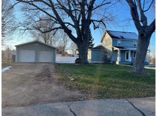 331 S West Street Neshkoro, WI 54960-8763