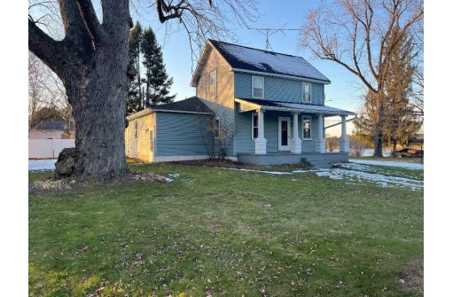 331 S West Street, Neshkoro, WI 54960-8763