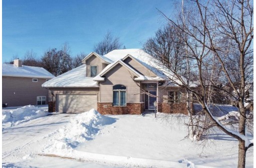 5506 Shale Road, Fitchburg, WI 53711