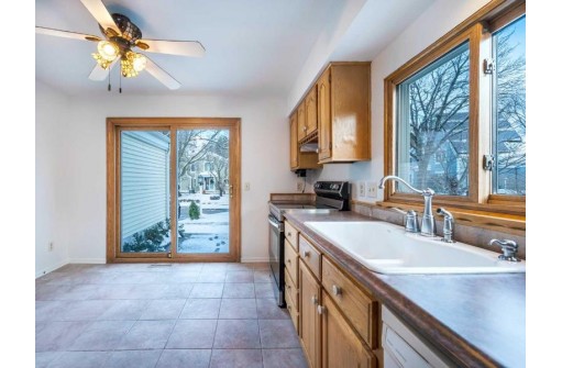 3 Red Maple Trail, Madison, WI 53717