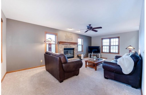 364 Stoney Ridge Trail, Stoughton, WI 53589