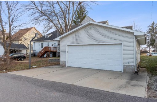 315 W Franklin Street, Portage, WI 53901