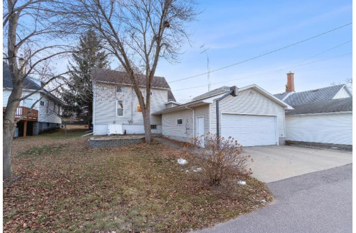 315 W Franklin Street, Portage, WI 53901