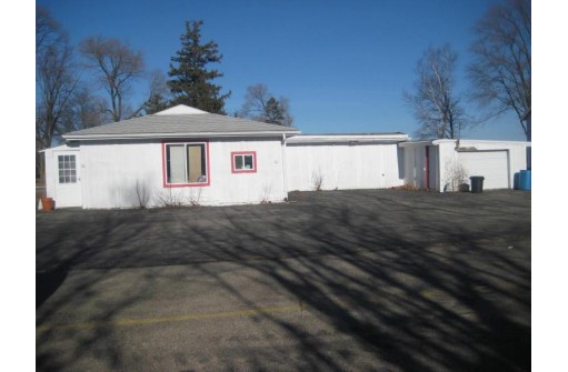 W13195 Olden Road, Ripon, WI 54971