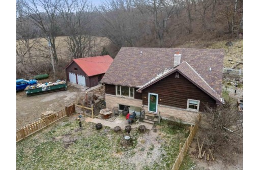 11061 Highway 14, Mazomanie, WI 53560