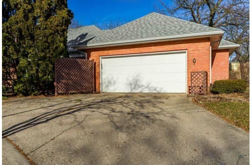 1324 Chapin Street, Beloit, WI 53511