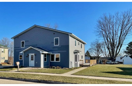 540 S Jackson Street, Lancaster, WI 53813