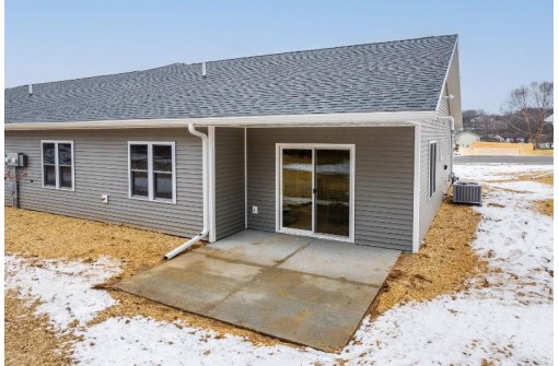 1946 Retzlaff Drive, Reedsburg, WI 53959