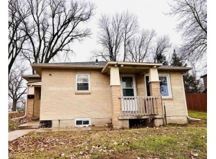 624 Tremont Street Mauston, WI 53948