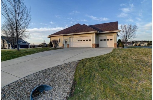 3032 Lyman'S Run, Sun Prairie, WI 53590