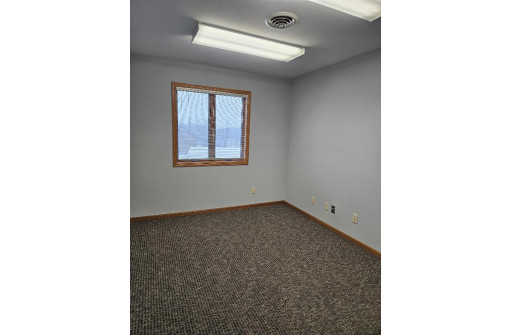 1250 Highway 151 A-1, Platteville, WI 53818