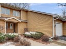 209 Meadow Oak Trail, Waunakee, WI 53597