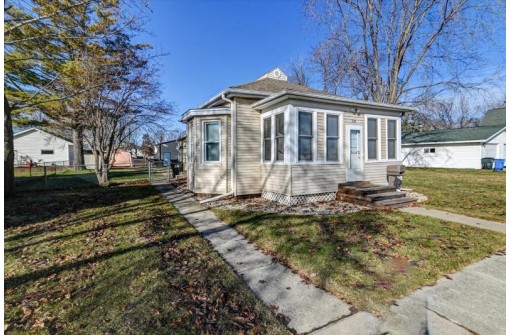 121 Brady Street, Portage, WI 53901