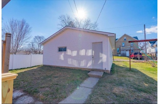 126 E Howard Street, Portage, WI 53901