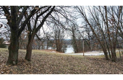 1.32AC Gingers Drive, Muscoda, WI 53573