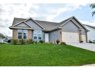 708 Kenseth Way Cambridge, WI 53523