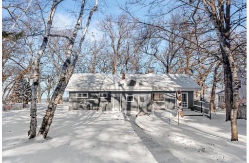 W1546 Sandstone Avenue, Green Lake, WI 54941-0000