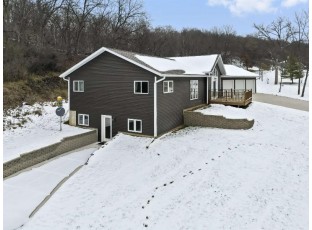 4256 Green Leaf Drive Dodgeville, WI 53533