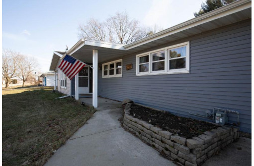 223 E Wisconsin Avenue, Monticello, WI 53570