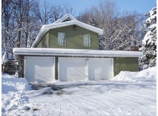 1877 Kelly Hill Road Verona, WI 53593-8803