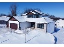 679 Ridge View Lane, Oregon, WI 53575